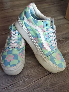 Vans Old Skool Stacked Womens Size 8 in the Checkerboard Floral Blue/Green